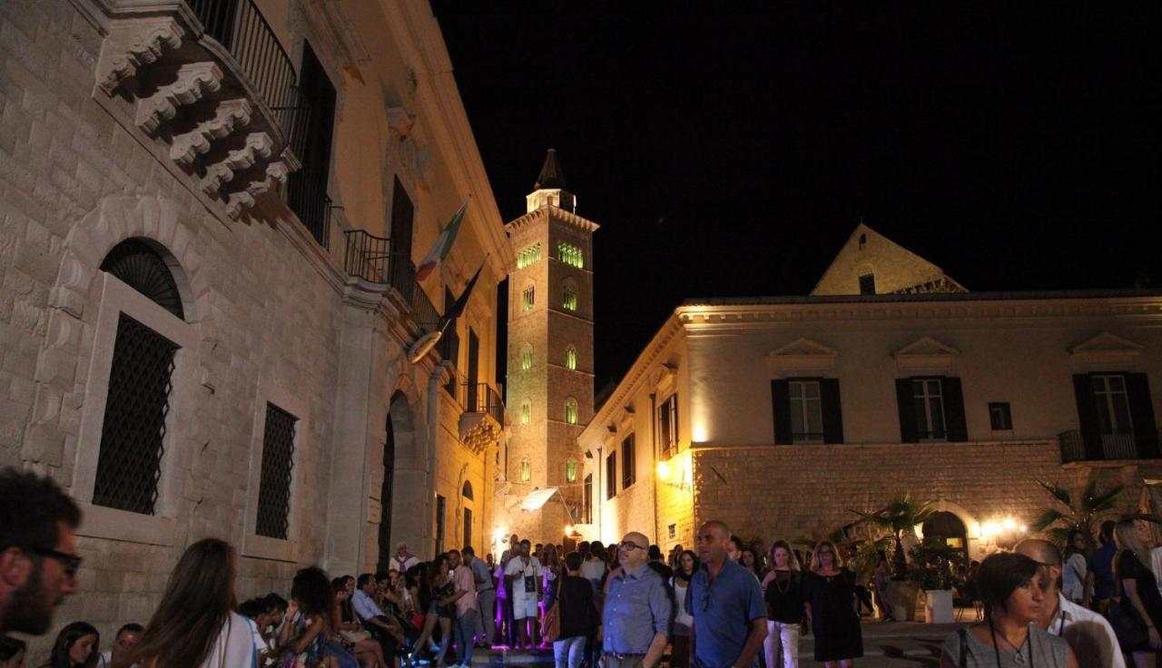 Monolocale Prezioso Villa Trani Exterior photo