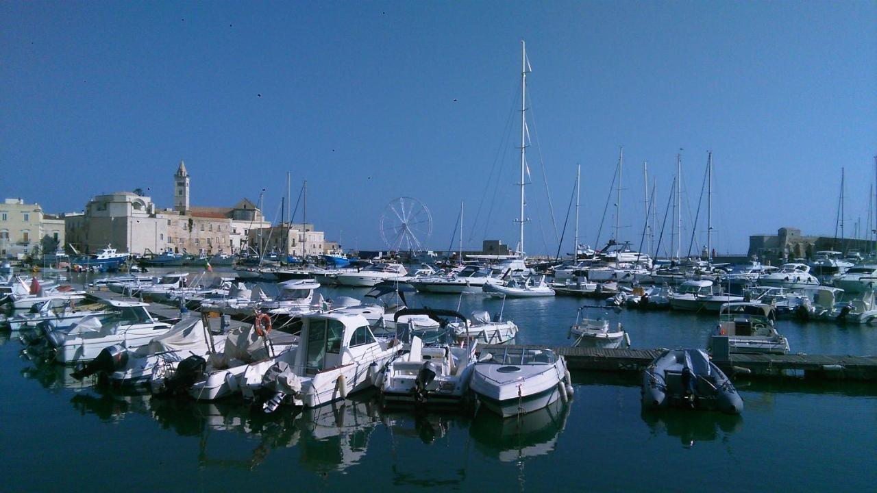 Monolocale Prezioso Villa Trani Exterior photo