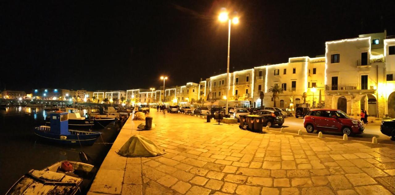 Monolocale Prezioso Villa Trani Exterior photo